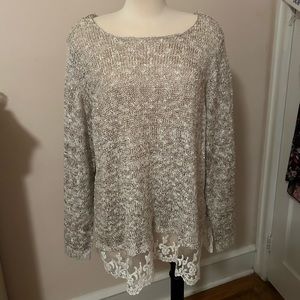 Beautiful new Avenue sparkle sweater with lace 18/20